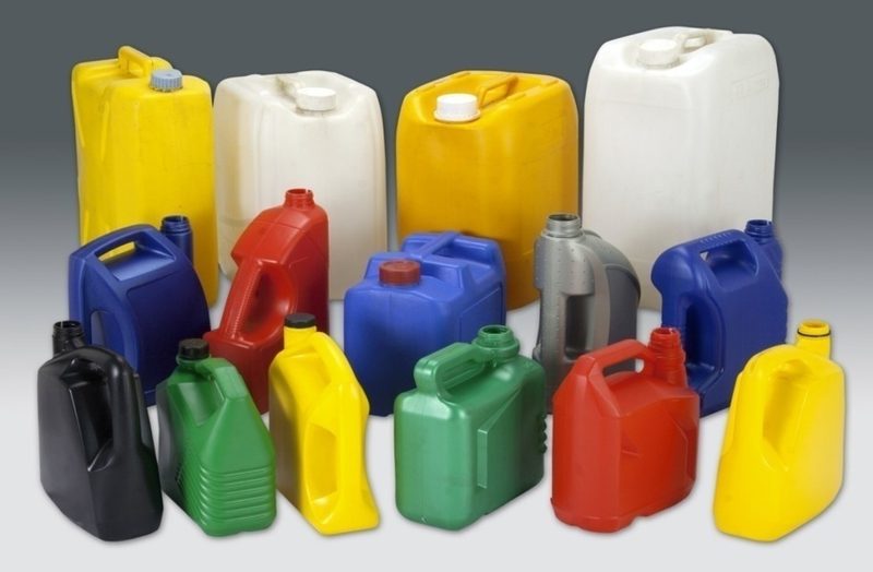 Jerry cans and containers of the kind these moulds produce.