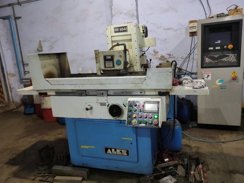 The second ALEX NH 8040, with the EDM cabinet standing behind it.